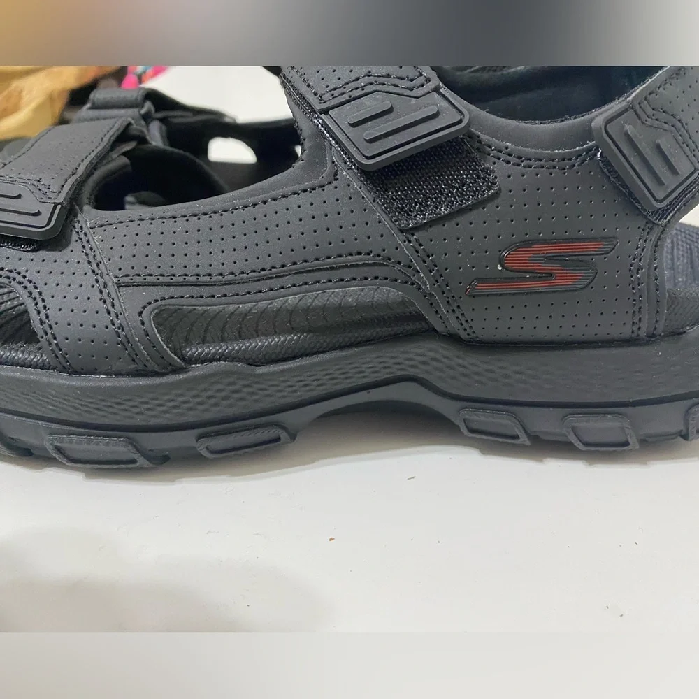 Skechers men Go Golf Black Sandals size 8
